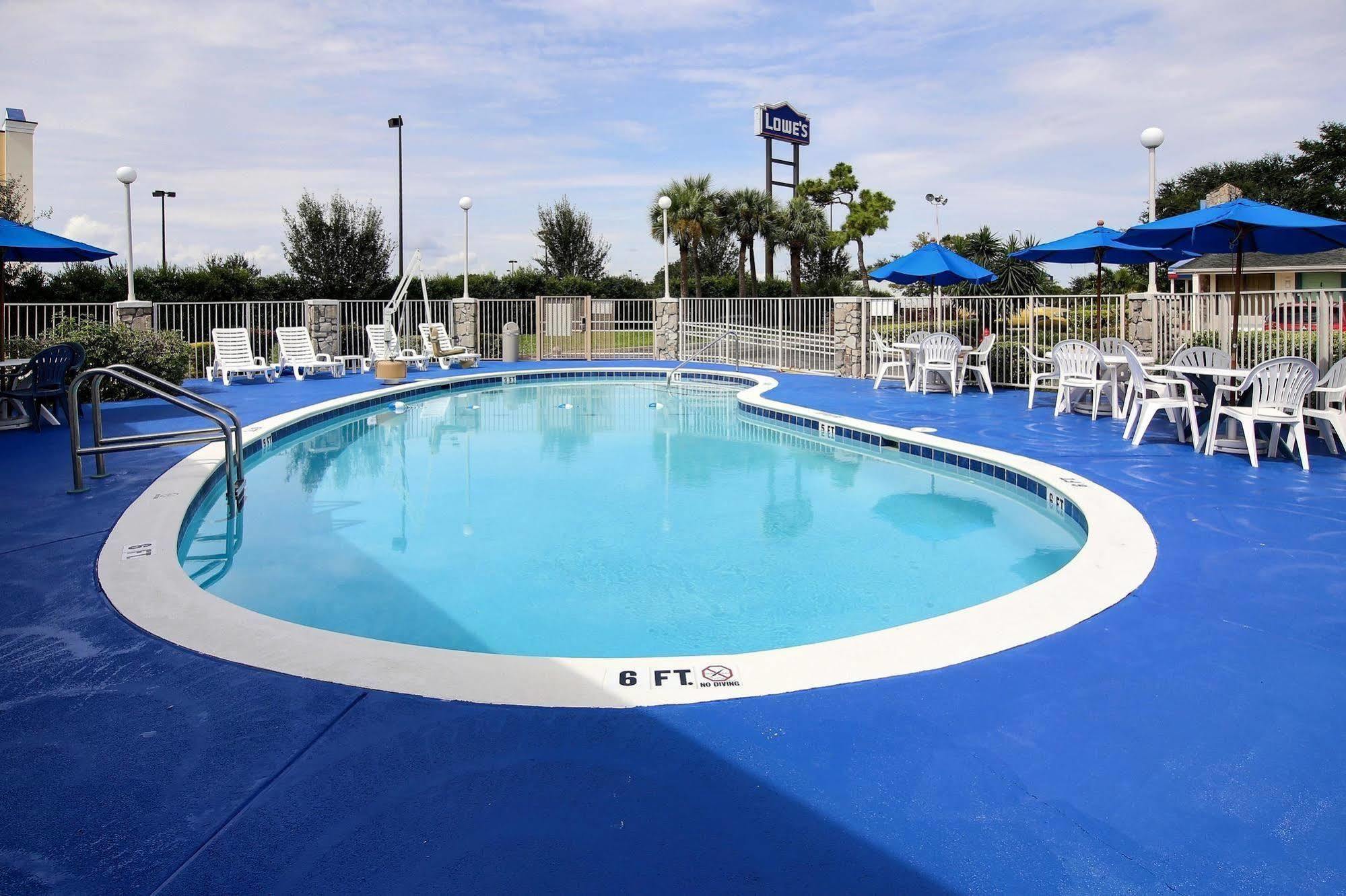 Motel 6 パーム・ベイ エクステリア 写真